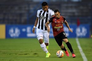 Robert-Hernandez-tendra-su-segundo-ciclo-en-el-Caracas-FC.jpg