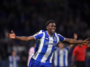 Samu-puso-a-ganar-al-Oporto-en-Portugal.png