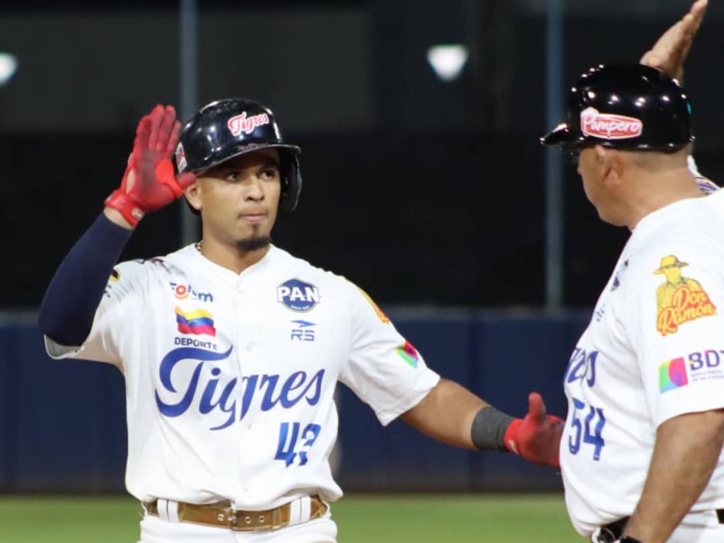 Tigres-propina-golpe-a-la-nave-en-Maracay.png