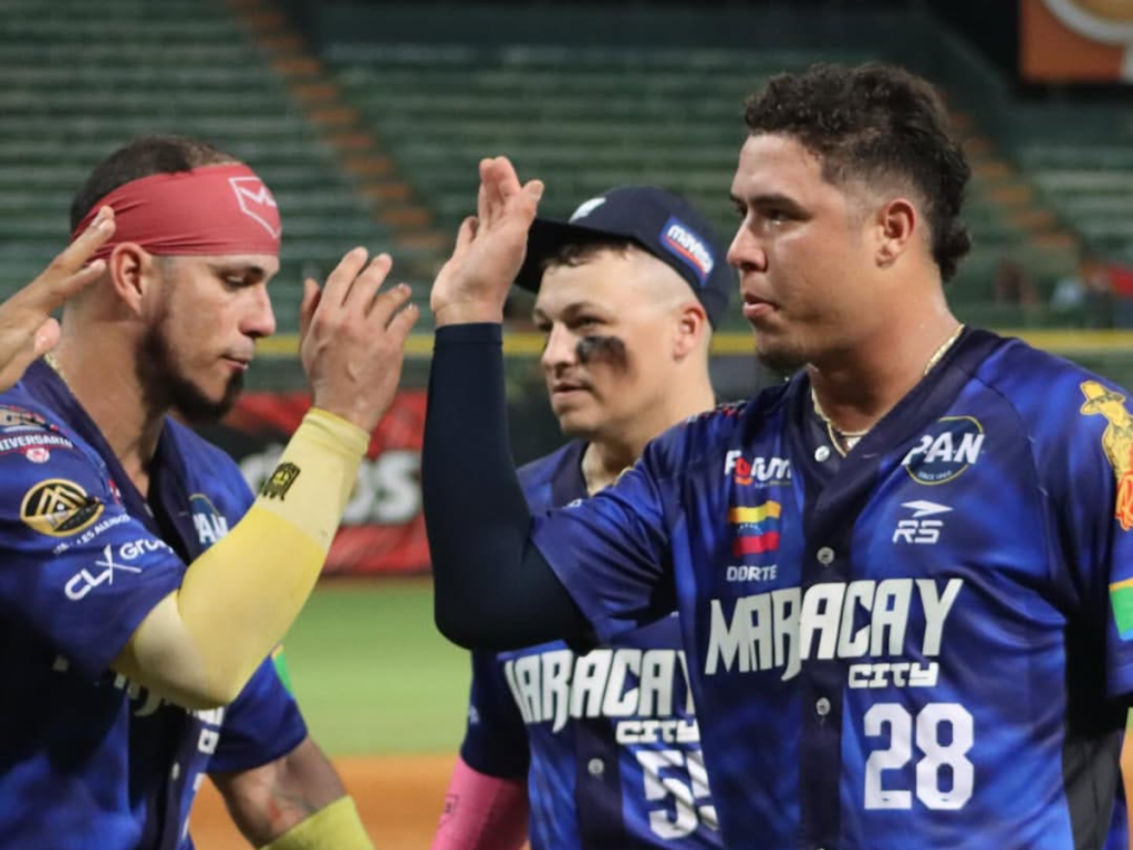Tigres-suman-victoria-clave-en-el-juego-1-del-Wild.png