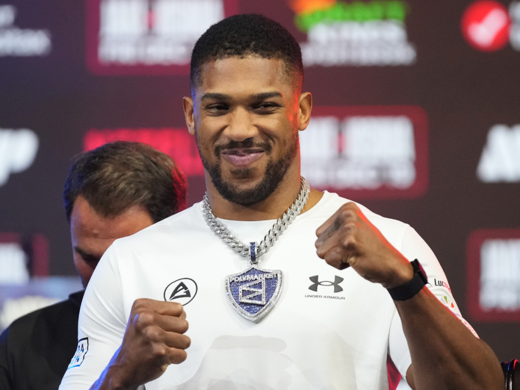 Anthony-Joshua-habria-revelado-a-su-familia-su-intencion-de.png
