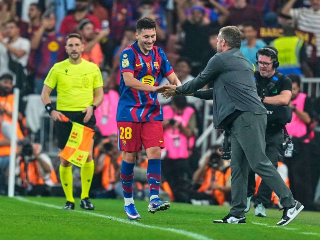 Barcelona-inscribe-al-primer-equipo-a-Roony-Bardghji.jpg