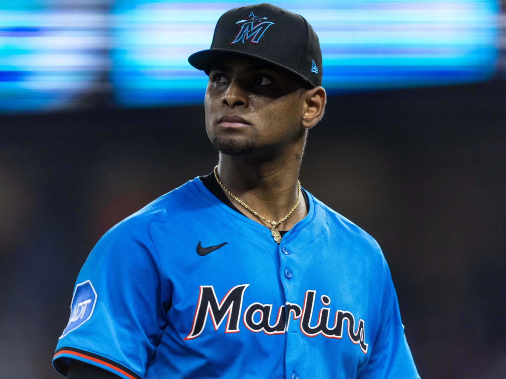 Cachorros-entregan-a-su-mejor-prospecto-por-Edward-Cabrera.png