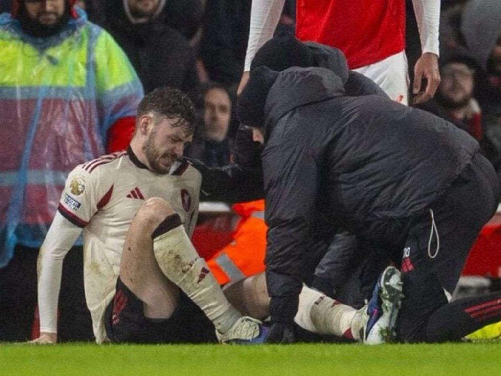 Conor-Bradley-se-pierde-el-resto-de-la-temporada.jpg