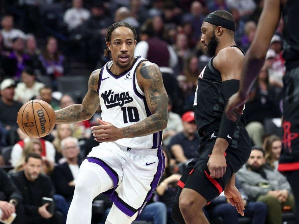 DeMar-DeRozan-escala-en-lista-de-anotadores.jpg