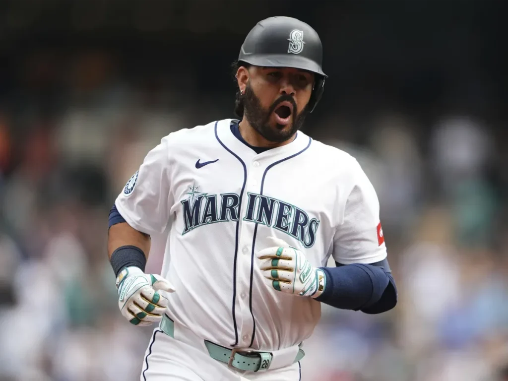 Eugenio-Suarez-y-Luis-Arraez-aun-no-definen-su-destino.png