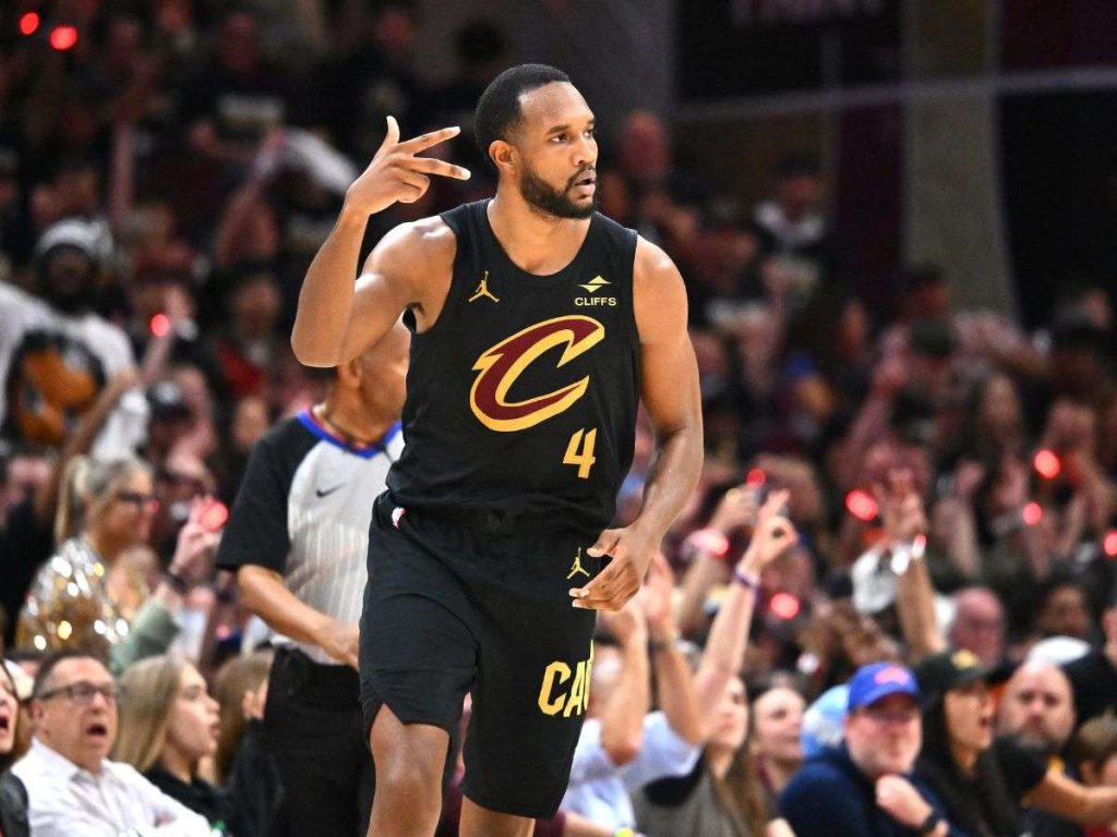 Evan-Mobley-enciende-las-alarmas-de-Cleveland.jpg