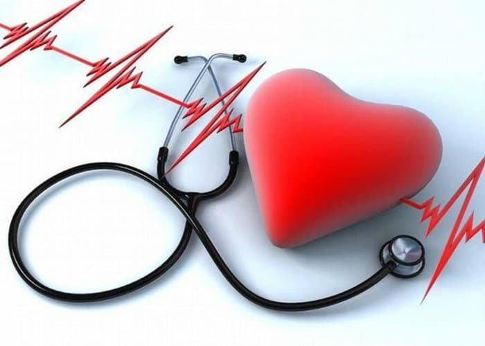 Inmersion-en-agua-caliente-y-presion-arterial.jpg