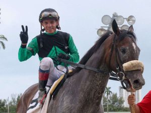 Jaramillo-tendra-12-montas-en-Santa-Anita-Park.jpg
