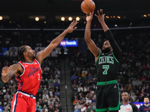 Jaylen-Brown-pletorico-en-triunfo-de-los-Celtics.png
