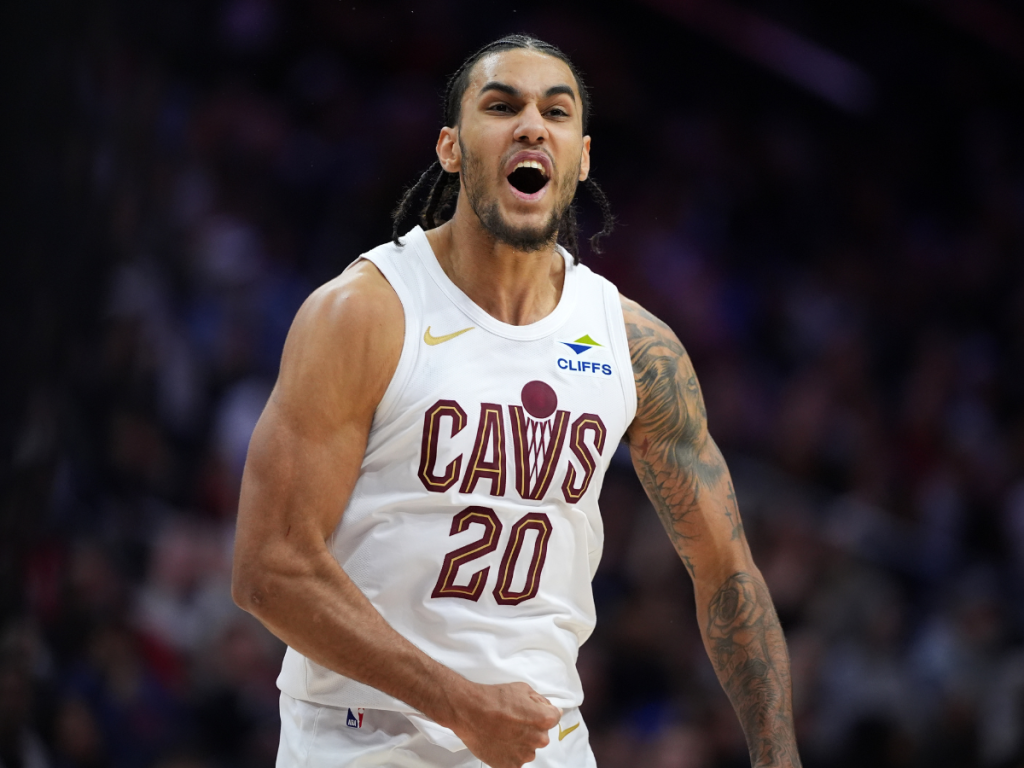 Jaylon-Tyson-con-autoridad-impulsa-victoria-de-los-Cavs.png