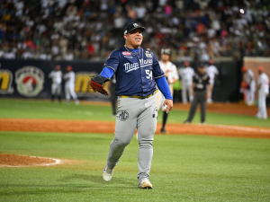 Jose-Suarez-se-goza-su-primera-Final-en-la-LVBP.png