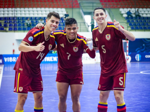 La-Vinotinto-vencio-a-Chile-y-lidera-su-grupo.png