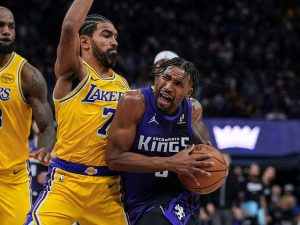 Malik-Monk-fue-el-terror-de-los-Lakers.jpg
