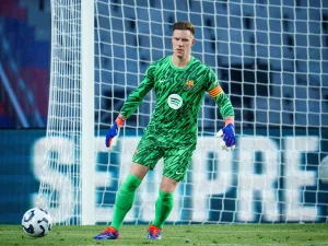 Marc-Andre-ter-Stegen-aterriza-en-Girona.jpg