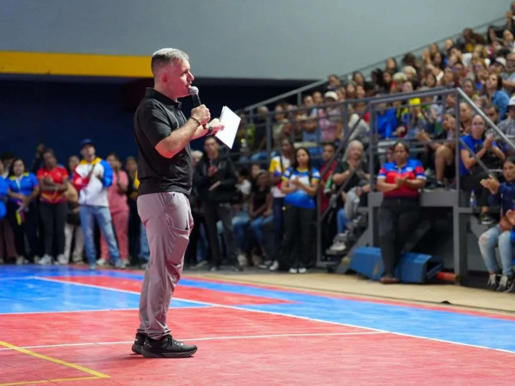 Movimiento-deportivo-unido-por-la-paz-del-pais.jpg