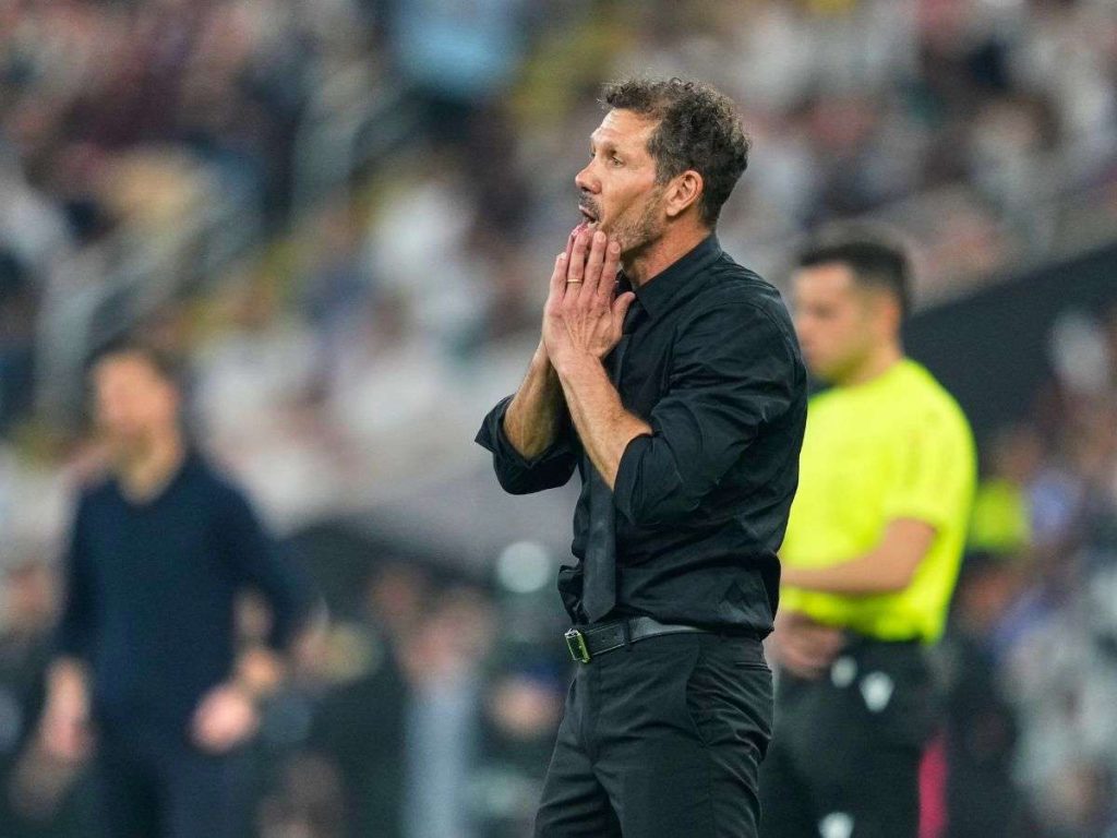Simeone-pidio-disculpas-a-Vinicius-y-Florentino.jpg