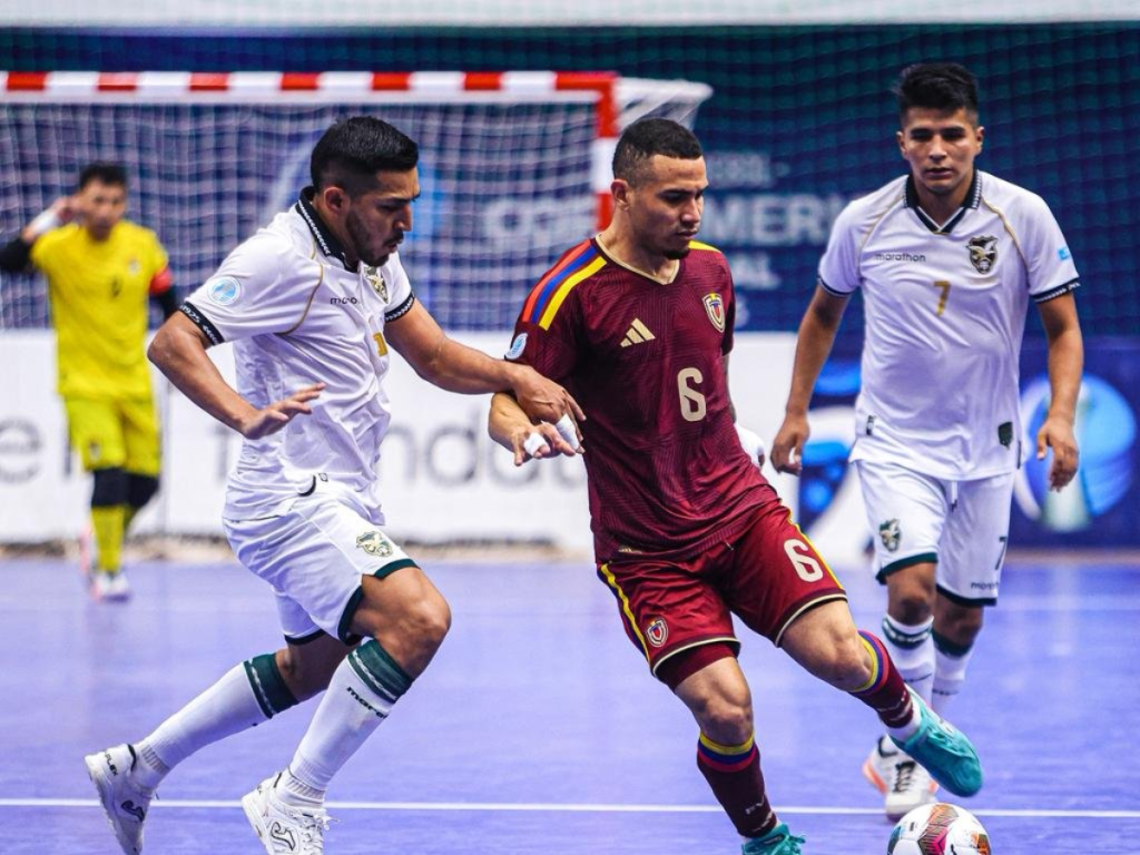Vinotinto-de-futsal-golea-y-avanza-a-semifinales.png