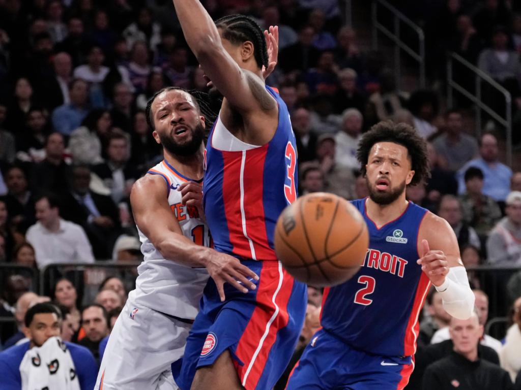 Cade-Cunningham-con-Doble-Doble-doblego-a-los-Knicks.png
