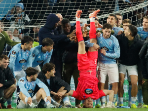 El-Celta-de-Vigo-golpea-y-somete-al-PAOK.png