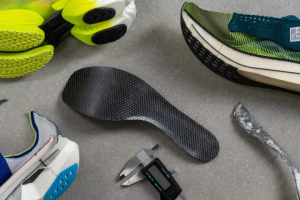 Herman-Pocaterra-Zapatillas-de-placa-de-carbono.png