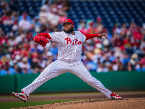 Jose-Alvarado-obtuvo-su-primer-triunfo-del-Spring-Training.png