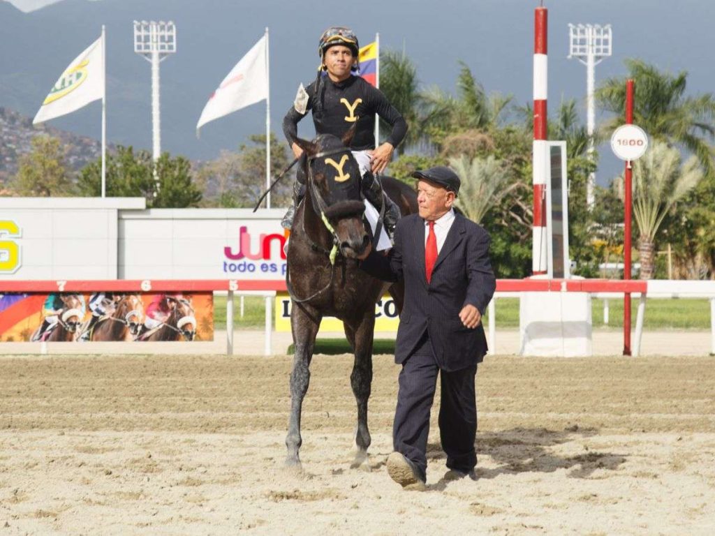 Juan-Valdez-triunfo-como-un-campeon.jpg