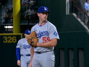 Los-Dodgers-volveran-a-contar-con-Evan-Phillips.png