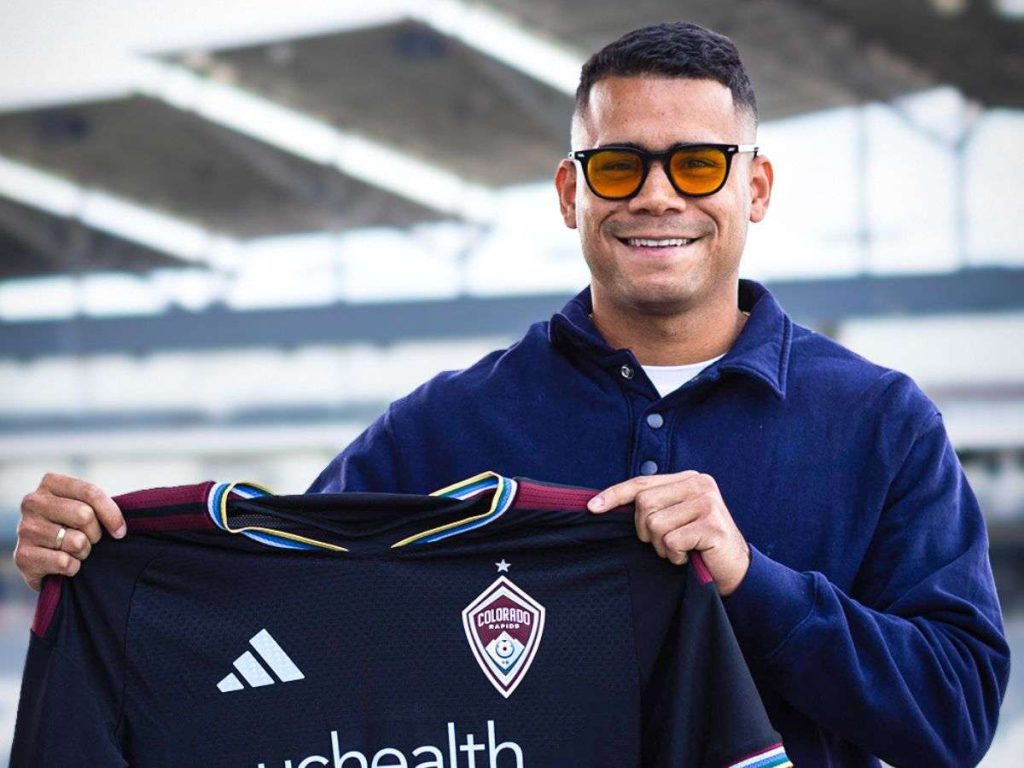 Miguel-Navarro-vuelve-a-la-MLS-con-Colorado-Rapids.jpg