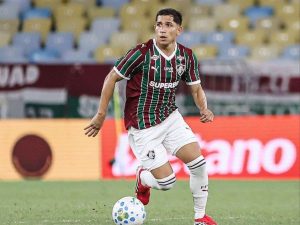 Savarino-marco-su-primer-gol-con-Fluminense.jpg
