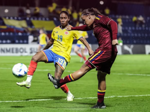 Venezuela-tropezo-ante-la-seleccion-de-Colombia.png