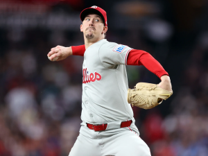 Walker-Buehler-lleva-su-experiencia-a-San-Diego.png