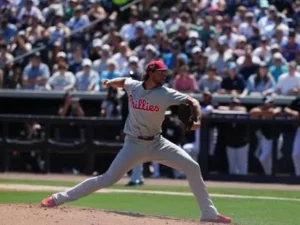 Aaron-Nola-buscara-reivindicarse-en-2026.png