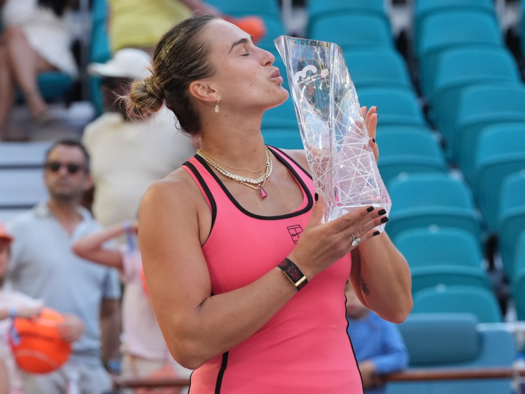 Aryna-Sabalenka-se-alza-con-el-Miami-Open.png