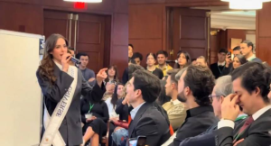 El-incomodo-momento-de-Fatima-Bosch-en-Harvard-cuando-le.png