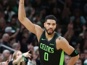 El-regreso-de-Jayson-Tatum-estaria-a-un-paso.jpg