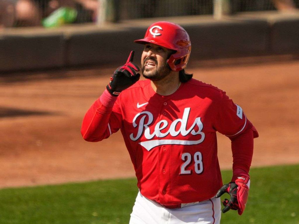 Eugenio-Suarez-ya-se-enfoca-en-Cincinnati.jpg