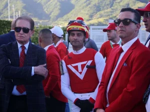 Gustavo-Calvente-regresa-con-tres-montas-en-Caracas.jpg