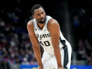 Harrison-Barnes-puso-fin-a-una-extensa-racha-de-durabilidad.png
