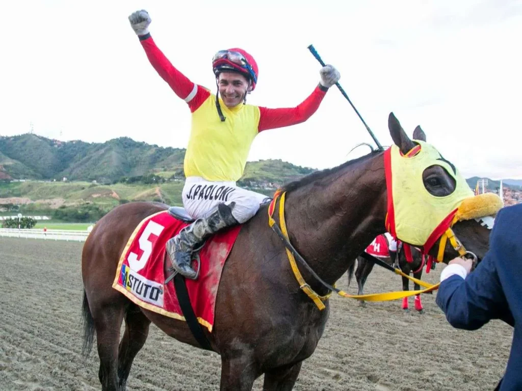 Jinete-argentino-alcanzo-tres-triunfos-en-la-primera-jornada.jpg