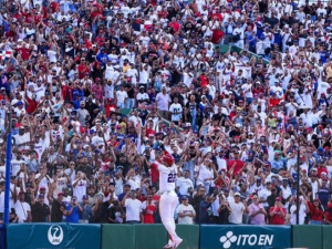 Juan-Soto-le-cumplio-a-su-aficion.png
