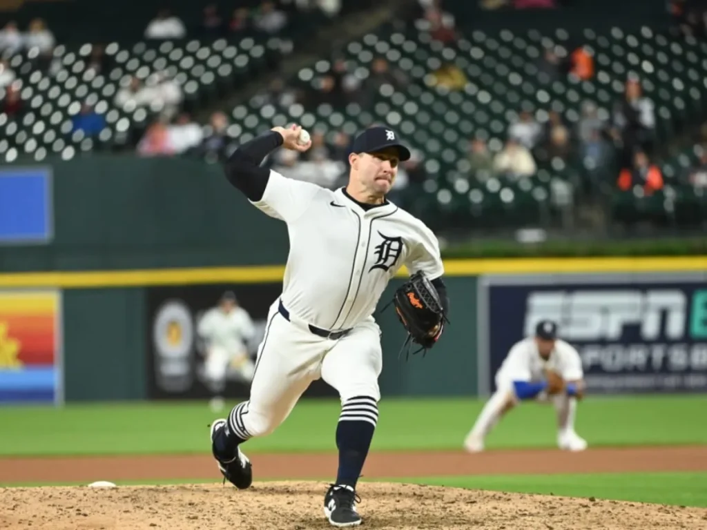 Kahnle-habria-llegado-a-acuerdo-de-MiLB-con-Boston.png