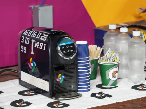 La-cafetera-de-Italia-en-el-CMB-fue-subastada.png