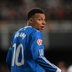Mbappé se defiende de las críticas