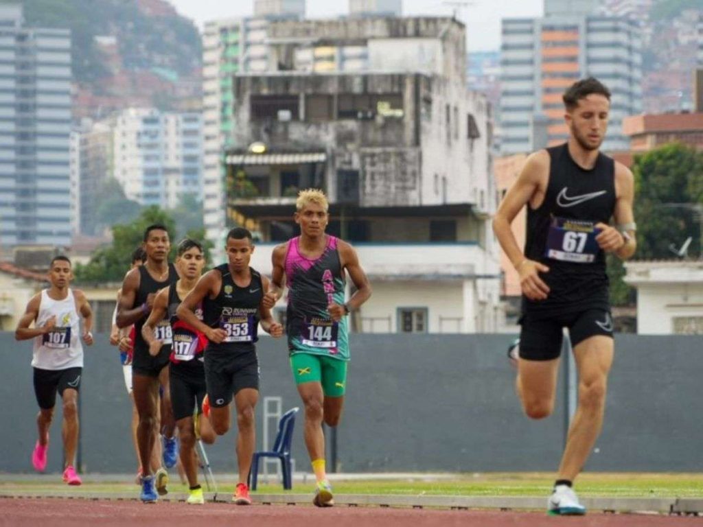 Liga-de-Atletismo-dos-cupos-y-un-record.jpg