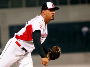 Osmer-Morales-se-une-a-La-Raza.jpg