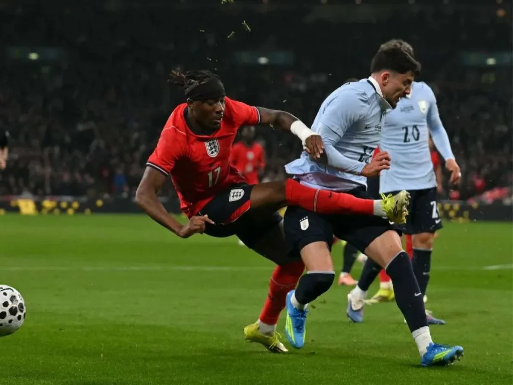 Uruguay-pierde-a-un-lateral-para-el-Mundial-por-Lesion.jpg