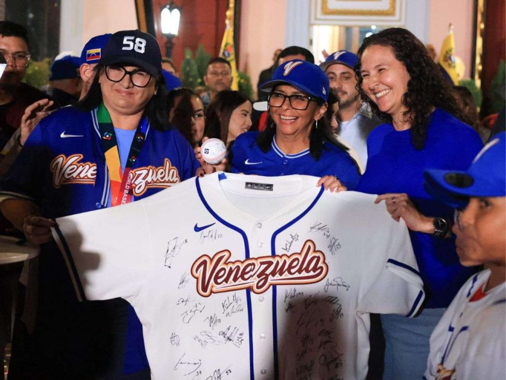 ¡Mas-historia-Decretado-el-1703-Dia-Nacional-del-Beisbol.jpg