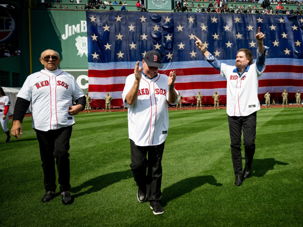 Antonio-Armas-regreso-a-los-jardines-de-Fenway.png