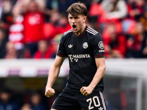 Bayern-le-dan-la-vuelta-al-Freiburg-al-final-y.png